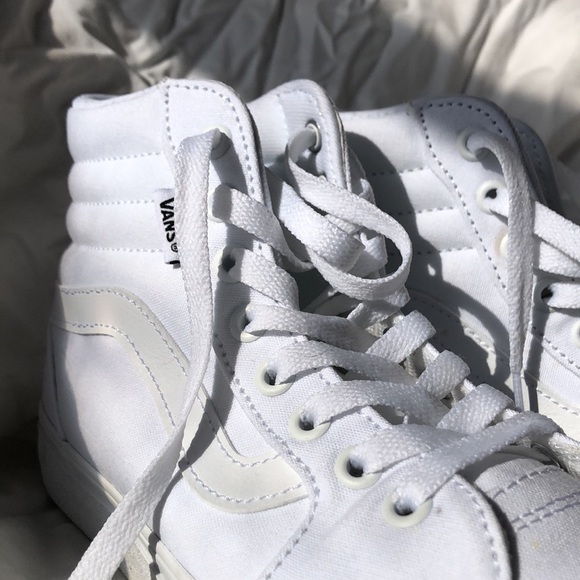 Sold❗️Vans Women’s Size 8 High Tops White - Picture 7 of 12